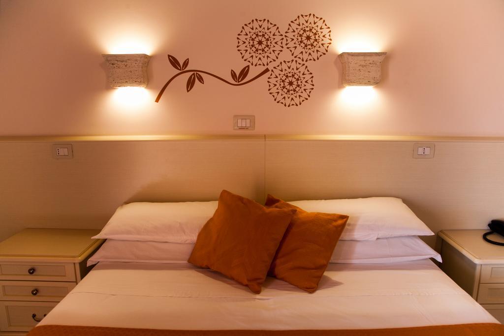 Hotel Domus Romulea 3*